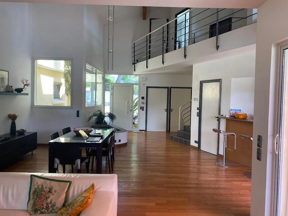 Villa - 6 Pers - 3 Chambres - Piscine - Climatisations Sanary-sur-Mer France
